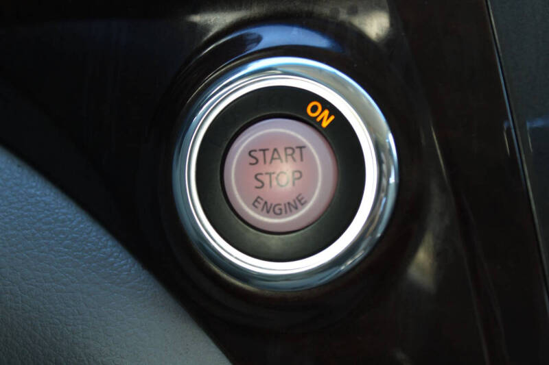 2015 Nissan Quest