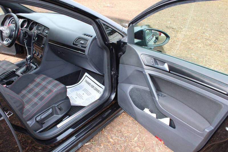 2015 Volkswagen Golf GTI S