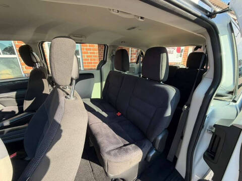 2015 Dodge Grand Caravan American Value Package