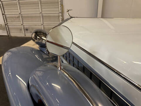 1935 Cadillac 355 Imperial