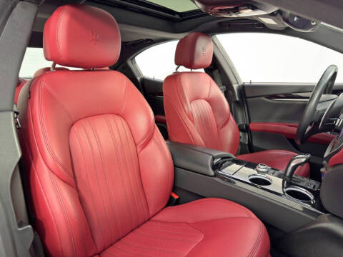 2023 Maserati Ghibli Modena Q4