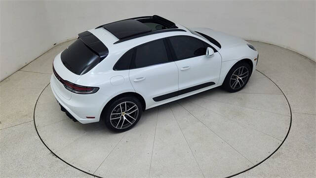 2024 Porsche Macan