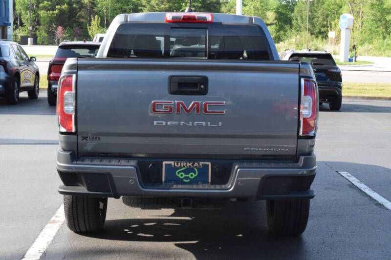 2022 GMC Canyon