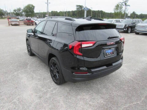 2024 GMC Terrain SLT
