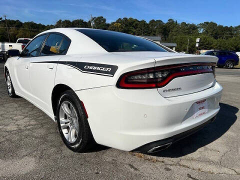 2017 Dodge Charger SE