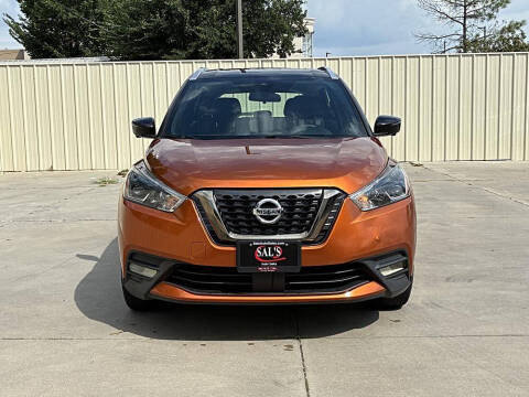 2020 Nissan Kicks SR