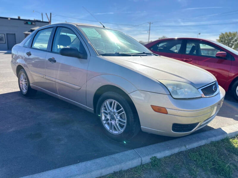 2007 Ford Focus for sale at Zion Autos LLC in Pasco WA