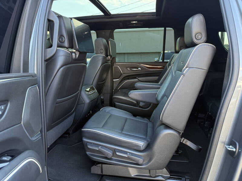 2021 Cadillac Escalade ESV Premium Luxury