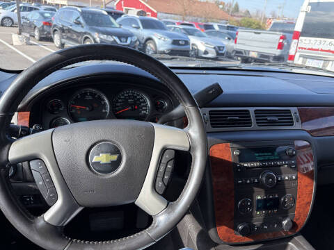 2012 Chevrolet Avalanche LT