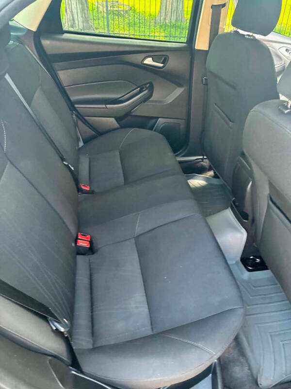 2017 Ford Focus SE