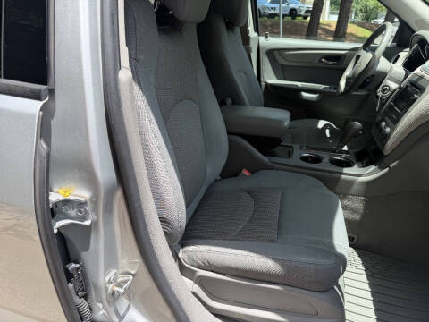2017 Chevrolet Traverse LS