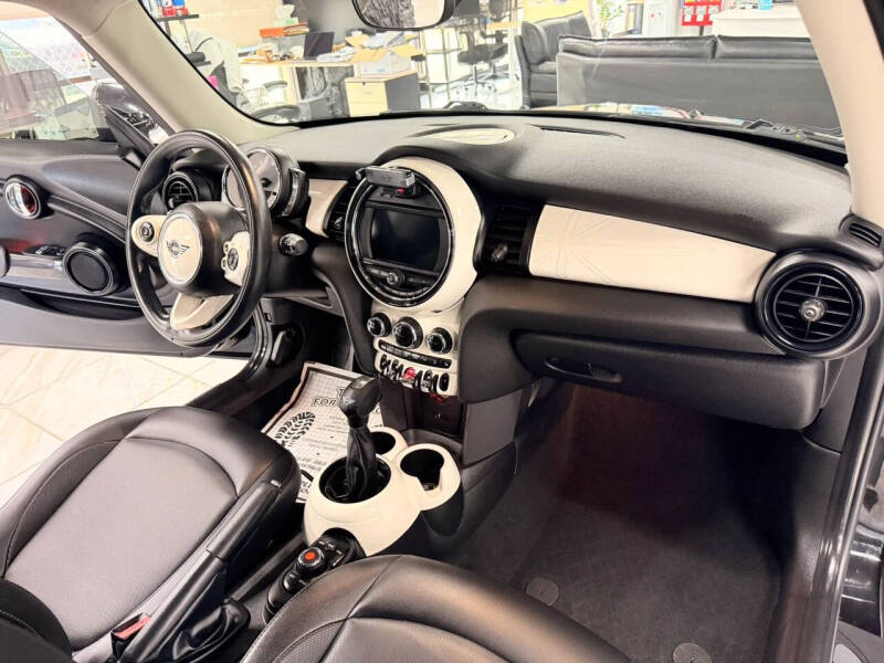 2019 MINI Hardtop 2 Door