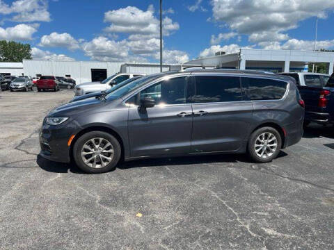 2021 Chrysler Pacifica Touring L