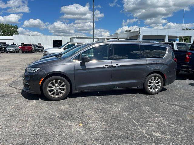 2021 Chrysler Pacifica Touring L