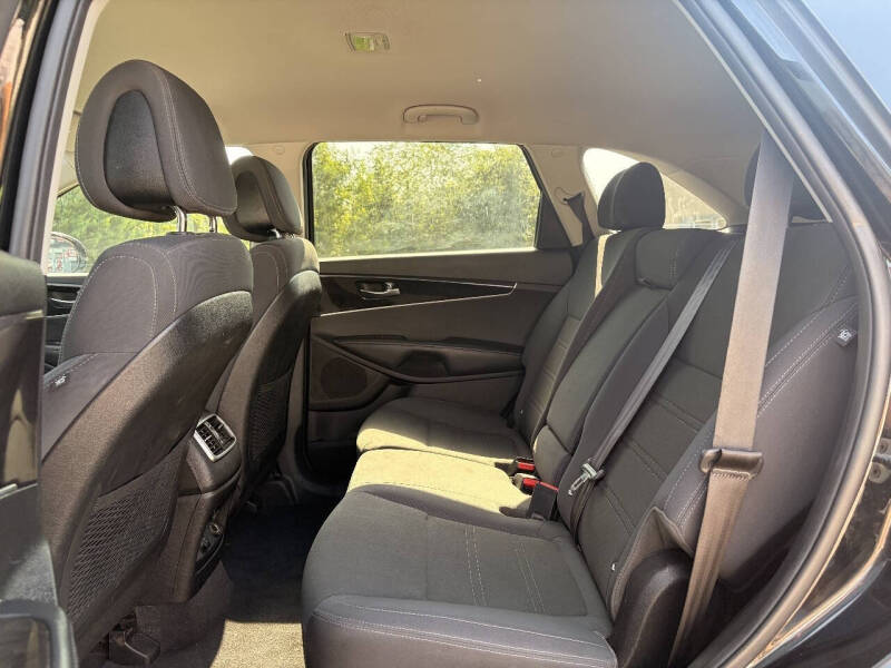 2016 Kia Sorento L