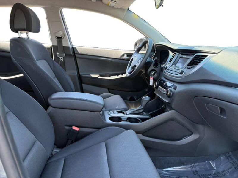 2017 Hyundai Tucson SE