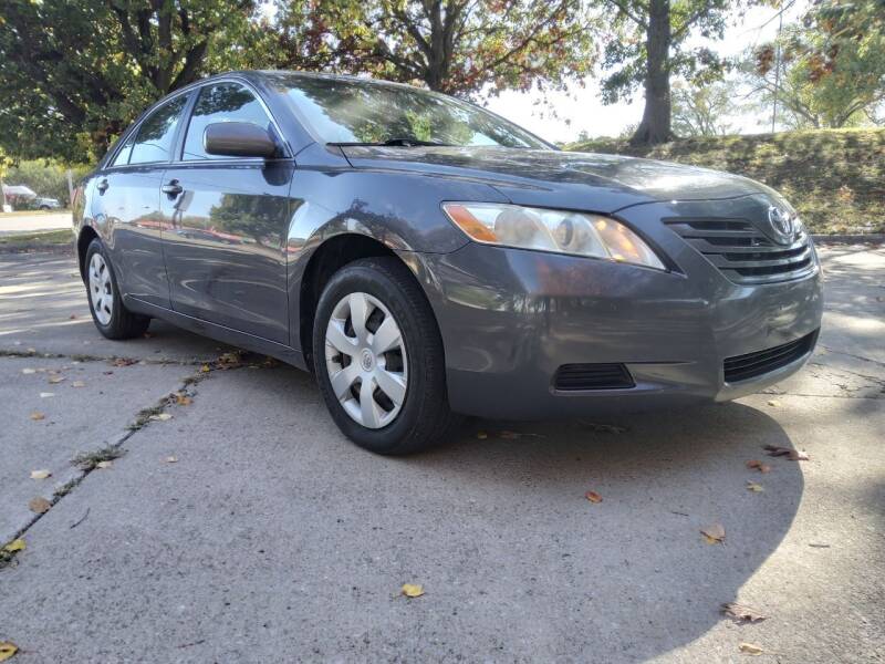 2008 Toyota Camry for sale at Crispin Auto Sales in Urbana IL