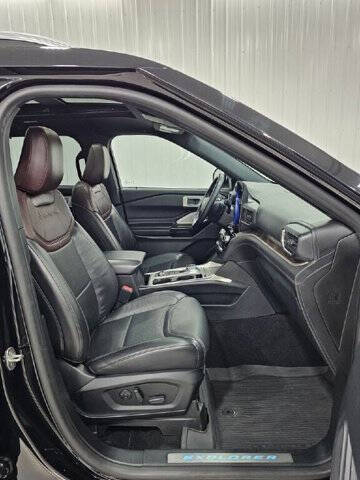 2021 Ford Explorer Platinum