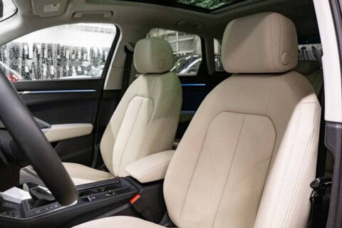 2024 Audi Q3 quattro S line Prem Plus 45 TFSI