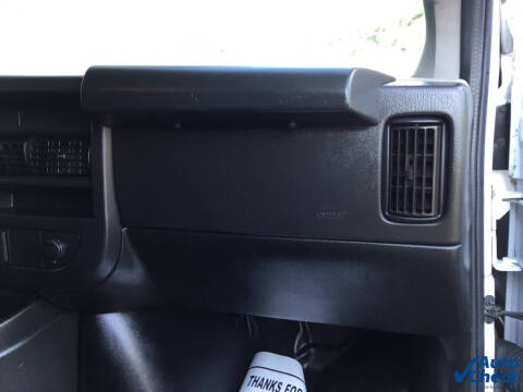 2022 Chevrolet Express 2500