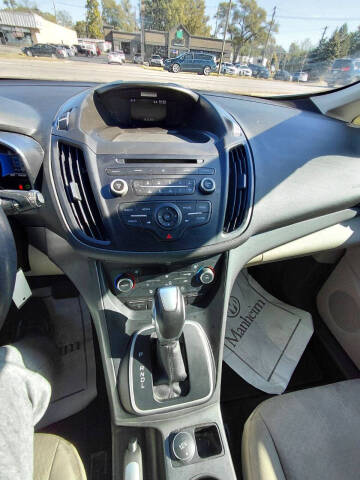 2017 Ford C-MAX Hybrid SE