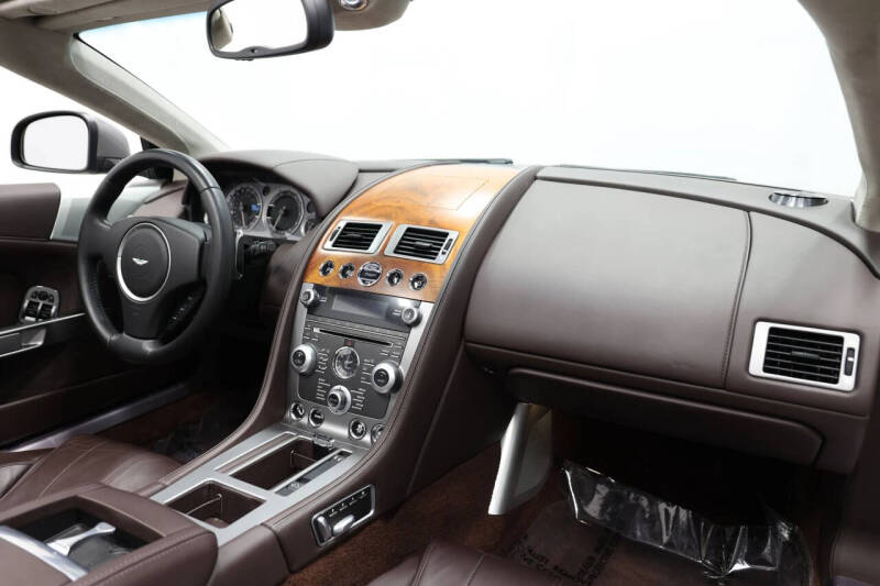 2012 Aston Martin Virage Volante