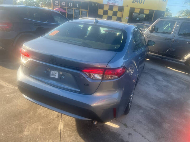 2020 Toyota Corolla LE