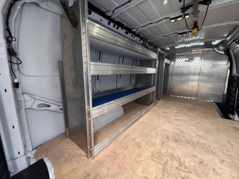 2025 Chevrolet Express 2500