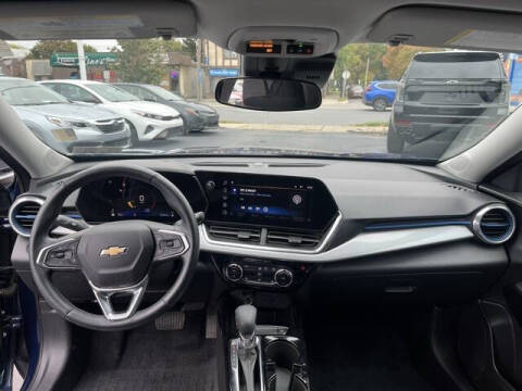 2024 Chevrolet Trax LT