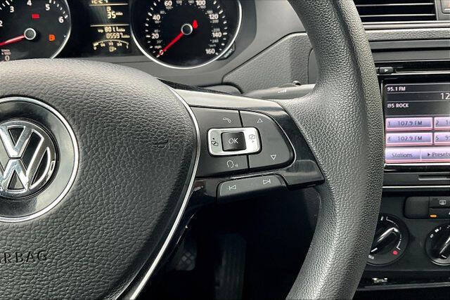 2015 Volkswagen Jetta