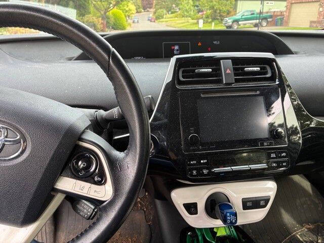 2018 Toyota Prius Three Touring