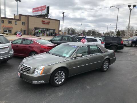 2011 Cadillac DTS for sale at Corner Choice Motors in West Allis WI