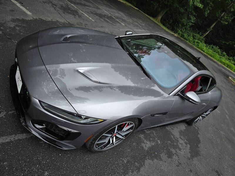2023 Jaguar F-TYPE R