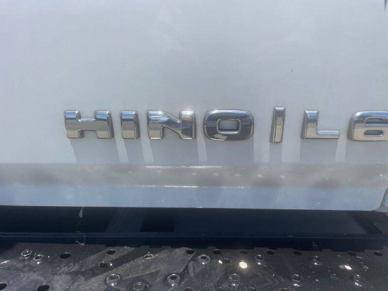 2023 Hino L6