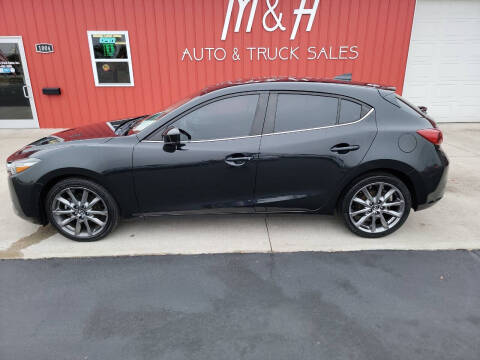 2018 Mazda MAZDA3 Touring