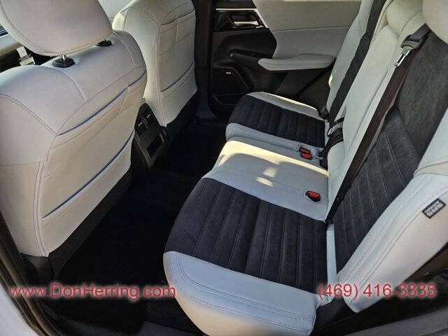 2025 Mitsubishi Outlander