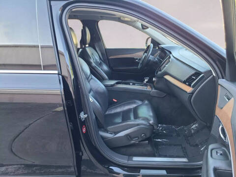 2016 Volvo XC90 T6 Inscription