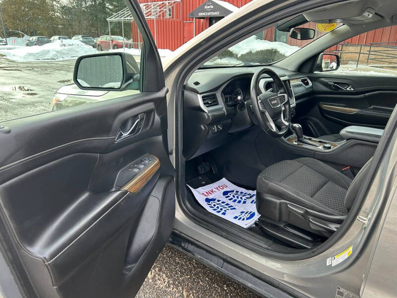2019 GMC Acadia SLE-1