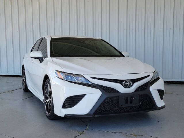 2018 Toyota Camry for sale at Fort City Motors in Fort Smith, AR