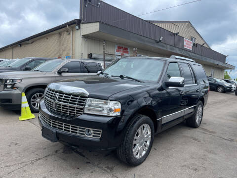 2013 Lincoln Navigator for sale at Six Brothers Mega Lot in Youngstown OH