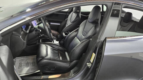 2017 Tesla Model S 75D