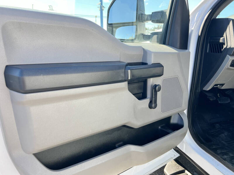 2017 Ford F-350 Super Duty XL