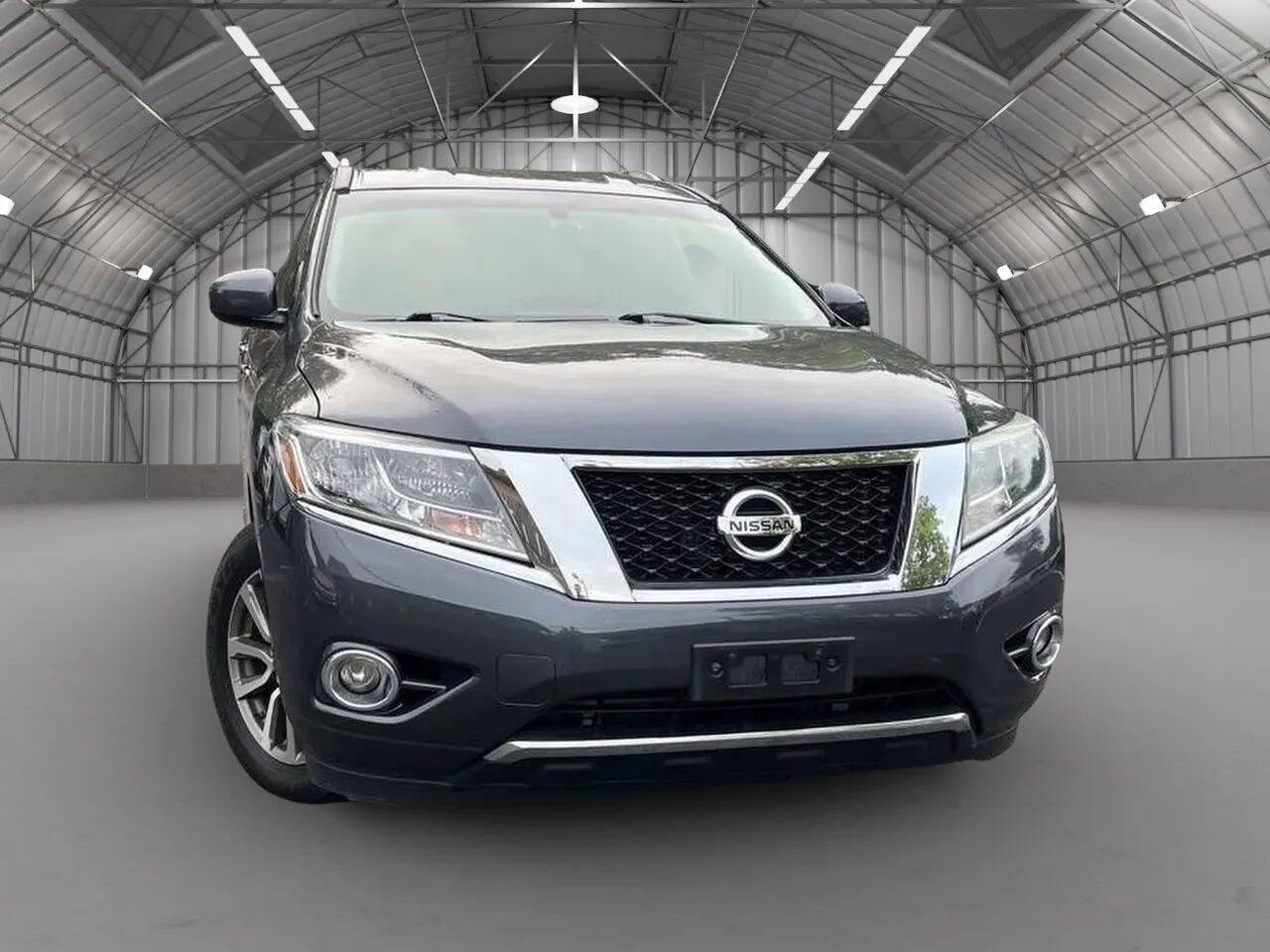2013 Nissan Pathfinder SL Sport Utility 4D's photo