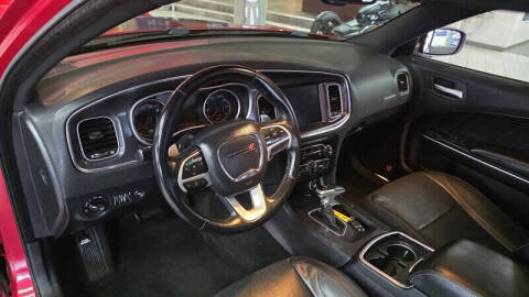 2015 Dodge Charger SXT