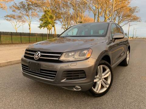 2012 Volkswagen Touareg for sale at Ultimate Motors in Port Monmouth NJ