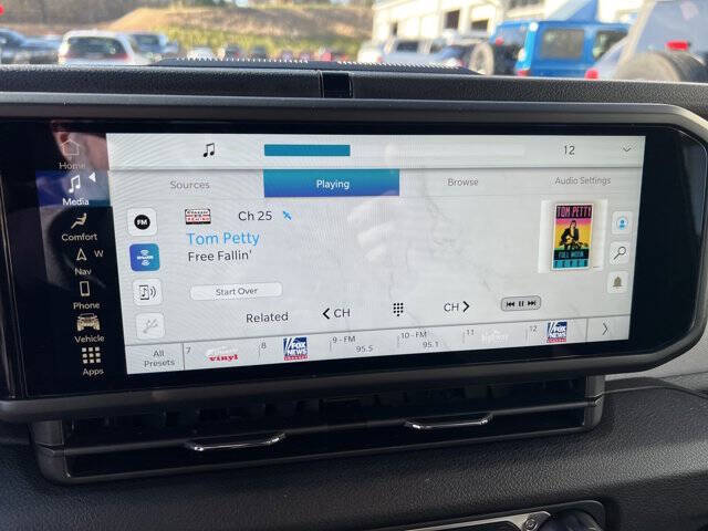 2024 Jeep Gladiator Sport S