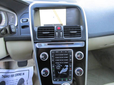 2015 Volvo XC60 T6 Drive-E Platinum