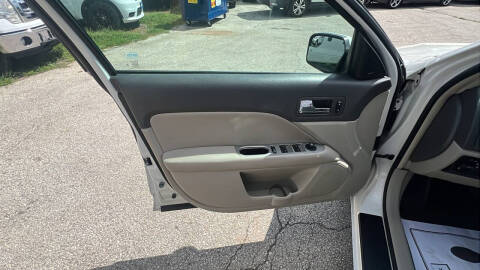 2012 Ford Fusion SEL