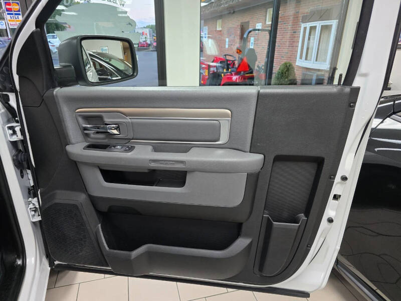 2020 RAM 1500 Classic Tradesman