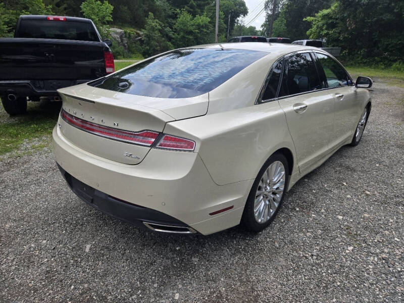 2014 Lincoln MKZ